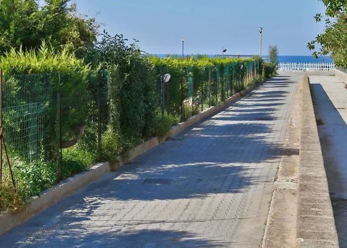 Mit Wasserblick By Interhome * Cefalu