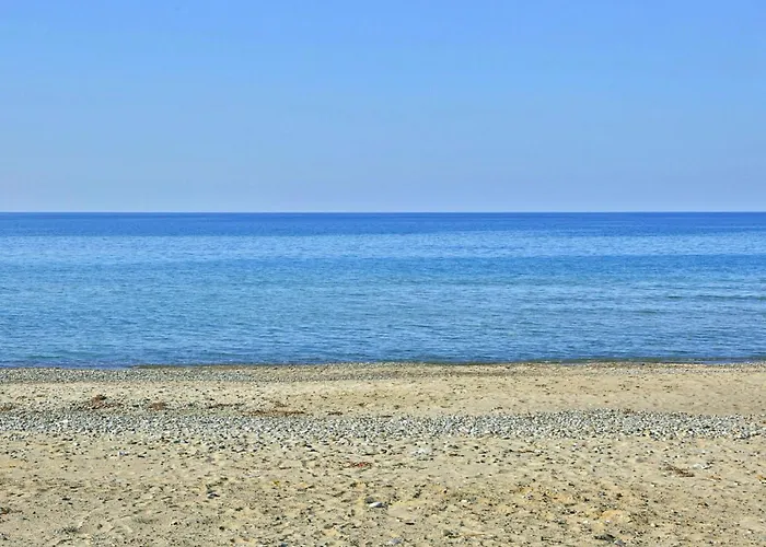 Mit Wasserblick By Interhome