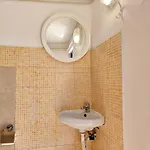 Mit Wasserblick By Interhome