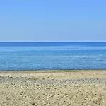 Mit Wasserblick By Interhome